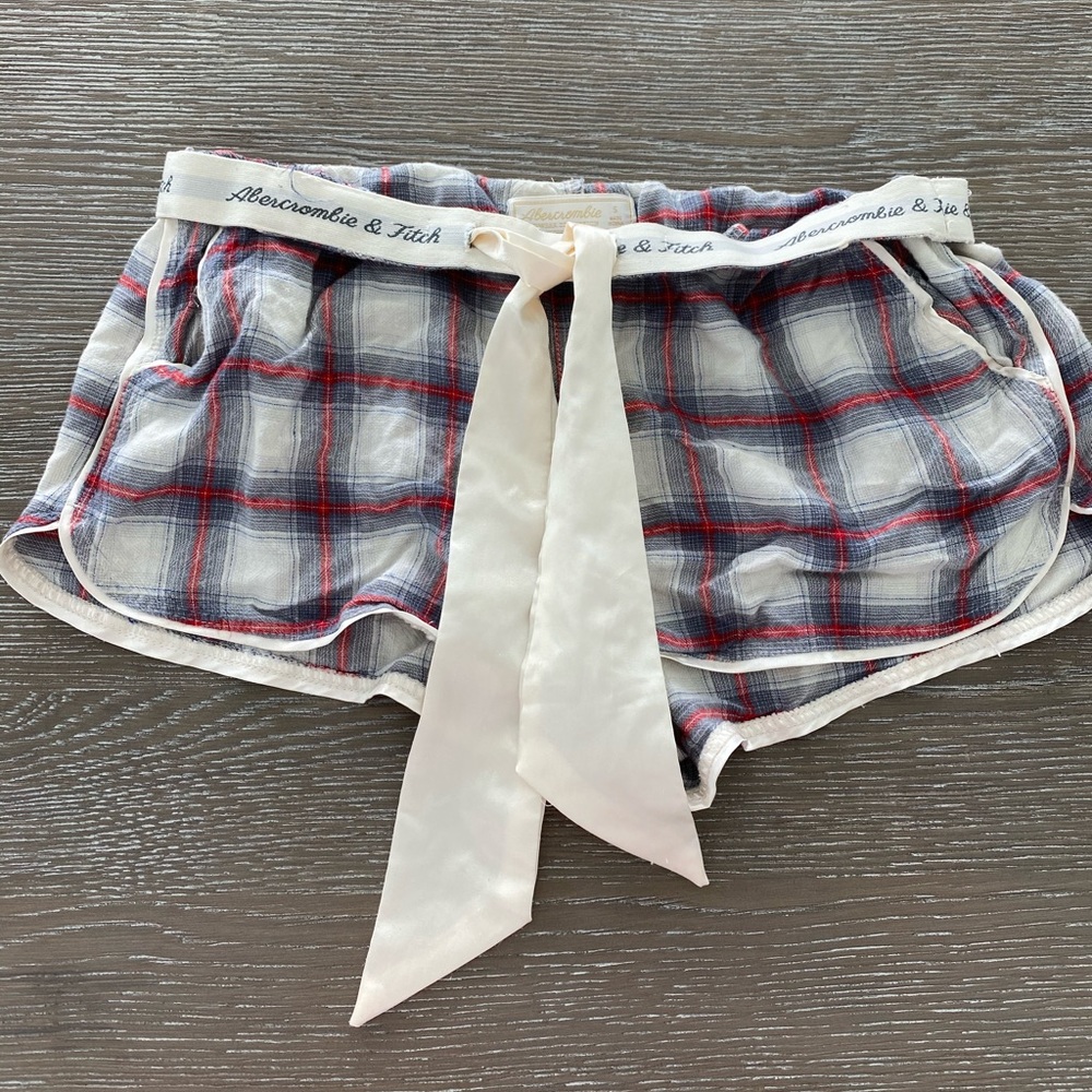 Plaid pajama shorts